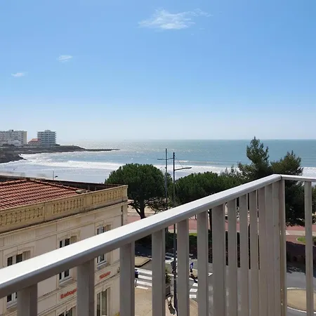 公寓 Vue 鲁瓦扬