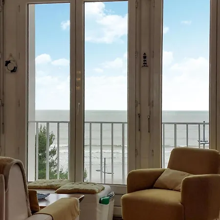 Vue 公寓 鲁瓦扬